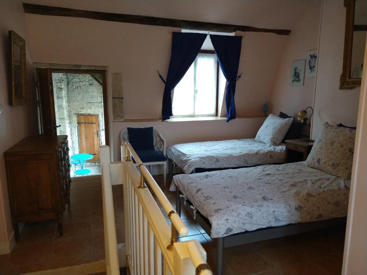 Le Passage Apartment La Charite Bagian luar foto