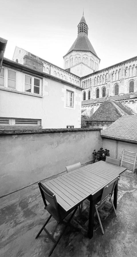 Le Passage Apartment La Charite Bagian luar foto