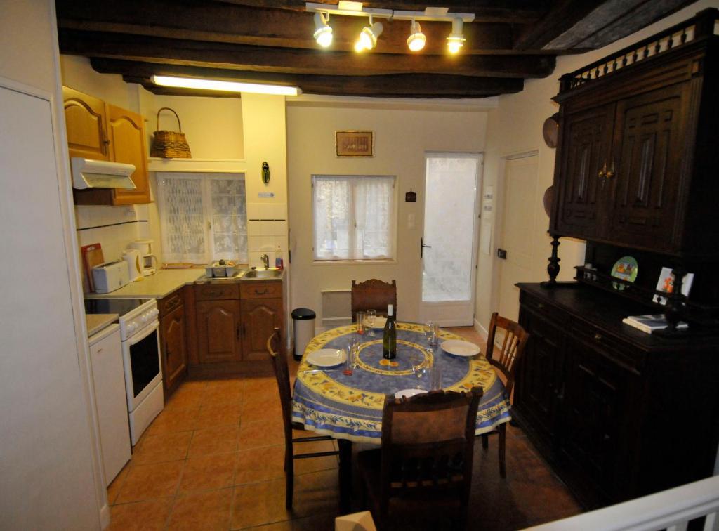 Le Passage Apartment La Charite Bagian luar foto