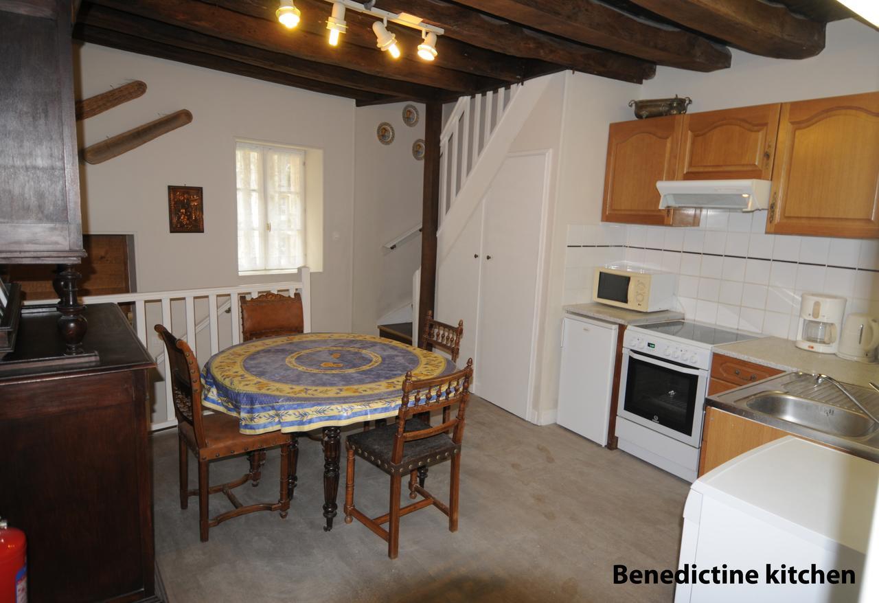 Le Passage Apartment La Charite Bagian luar foto